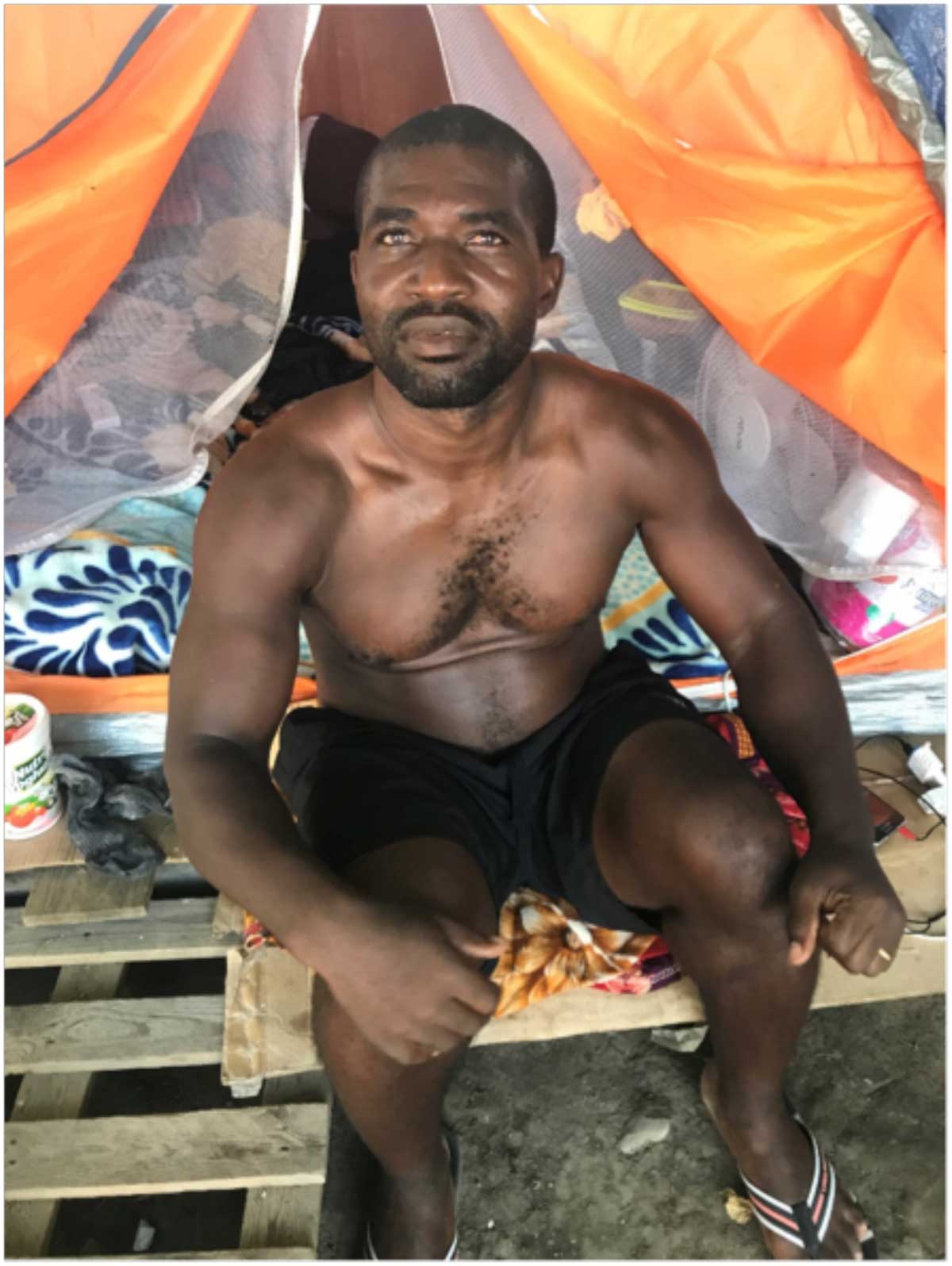 A Cameroonian migrant in northern Mexico across from Texas