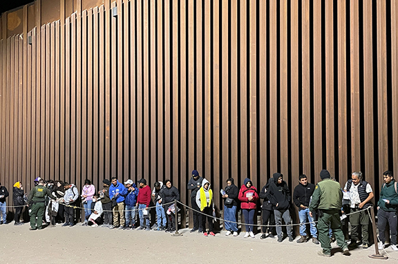 Migrants arriving in Yuma