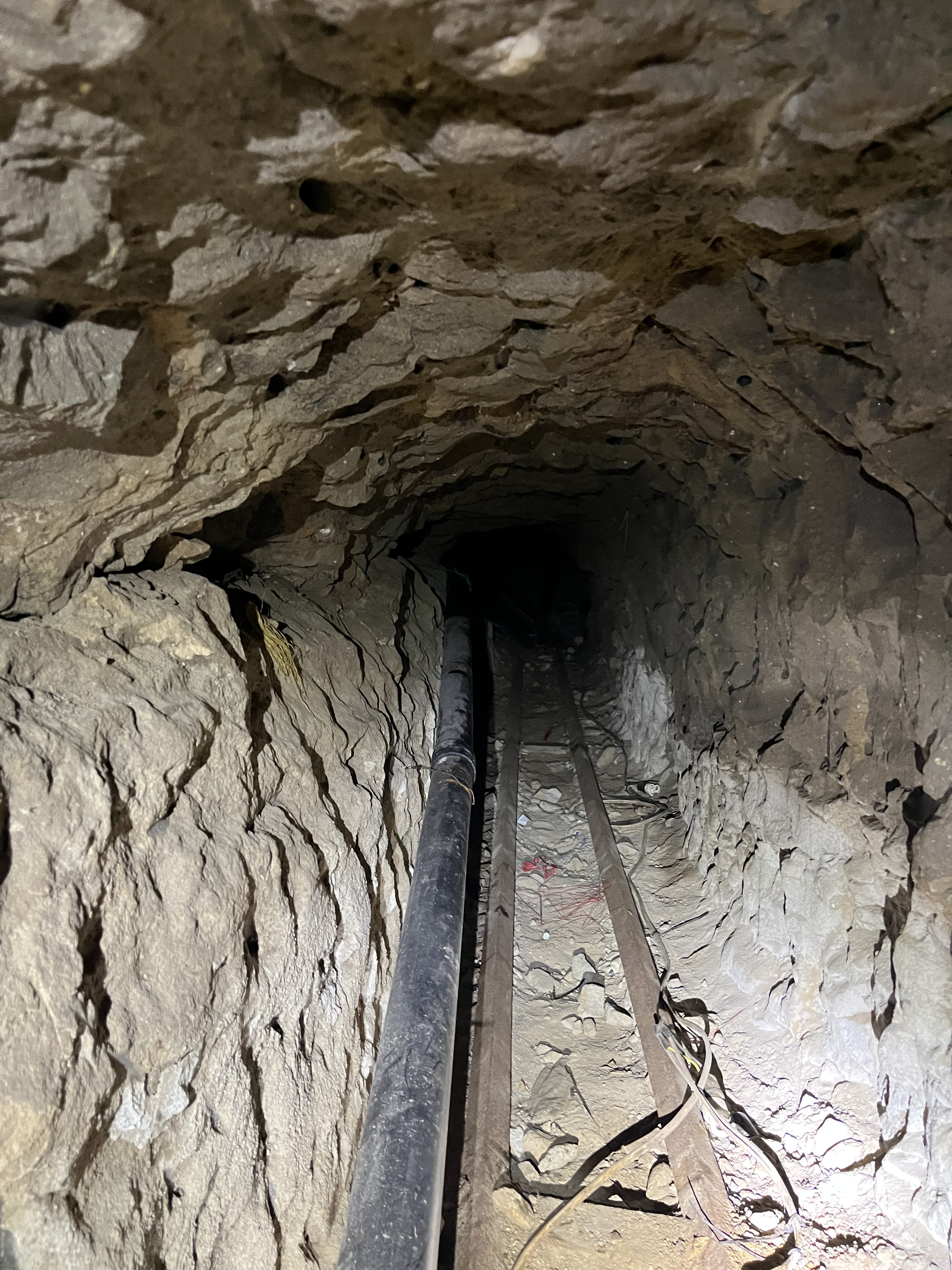 tunnel